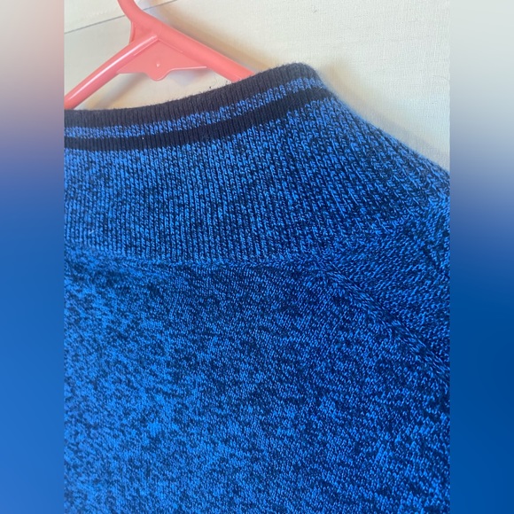 Men’s 1/4 zip Michael Kors pullover shirt - Picture 6 of 10